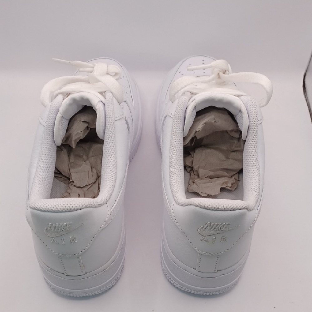 NEW Nike Air Force 1 Triple White Sneakers Men Size 10 US DD8959-100 - Picture 10 of 13